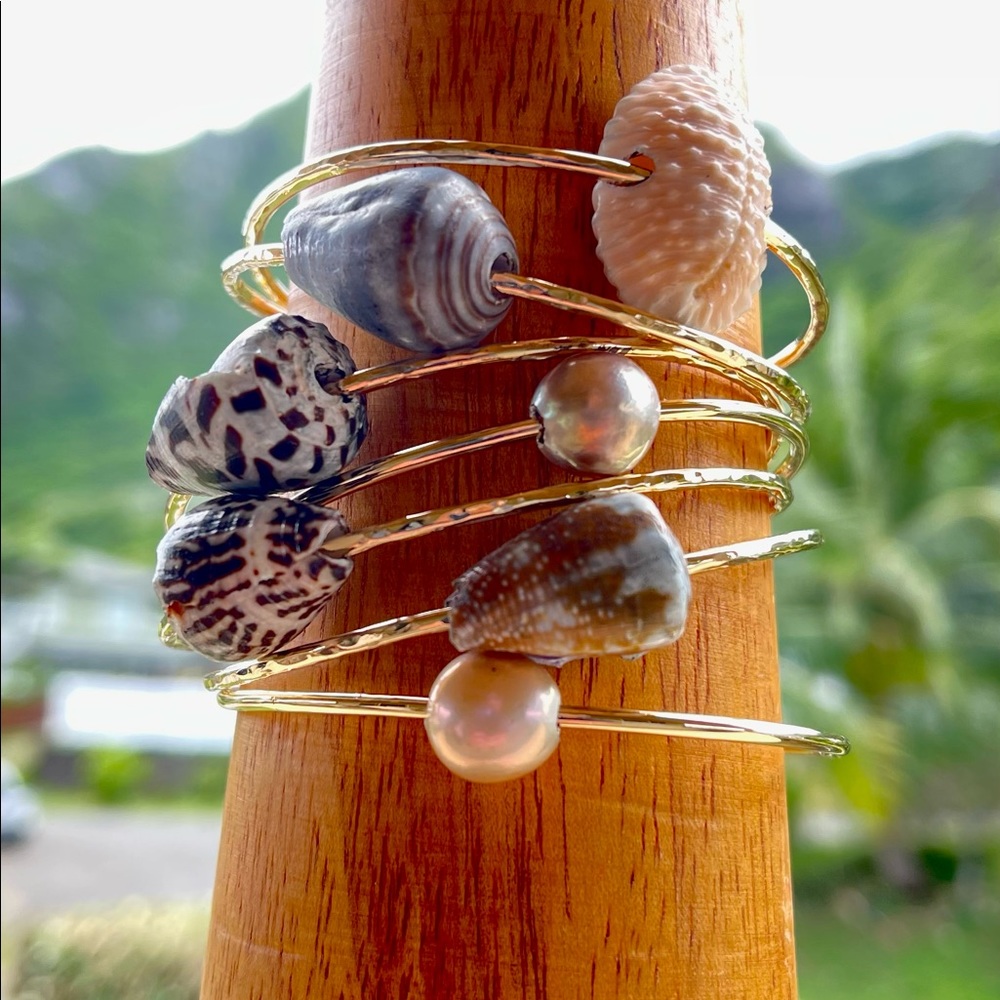 14k gold filled or .925 Sterling silver Hawaii made bangle